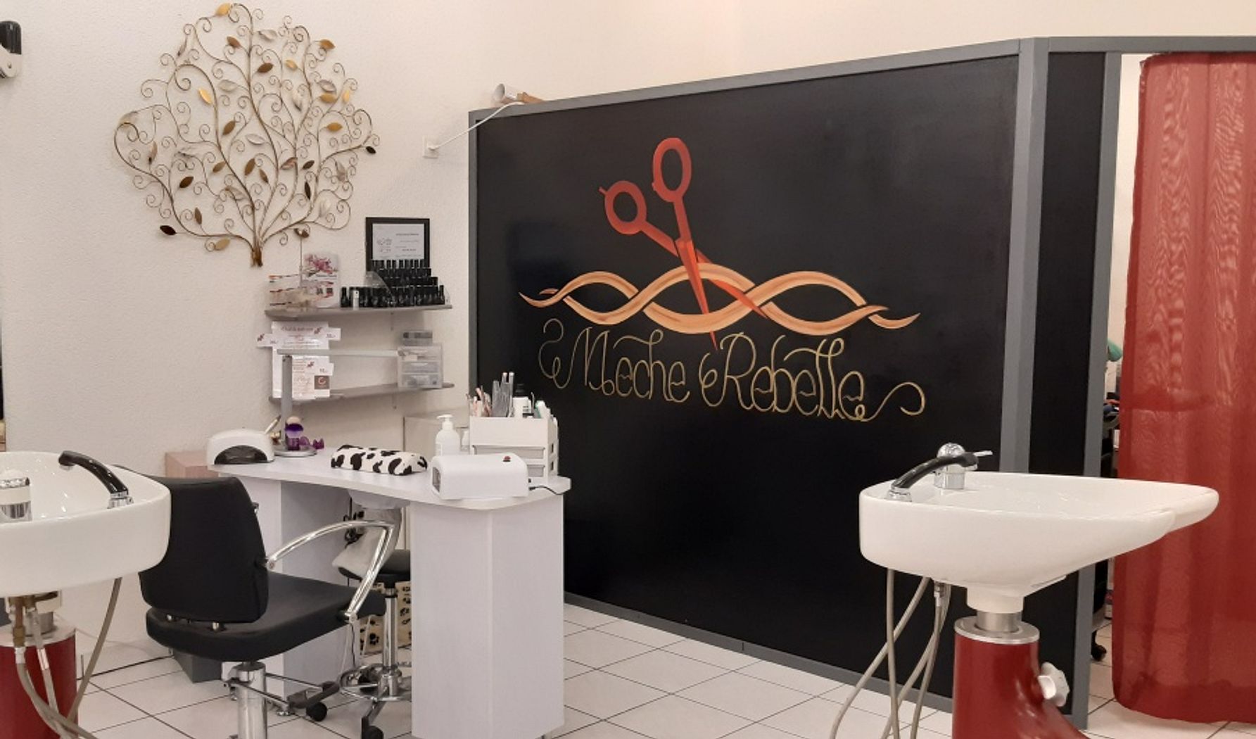 Mèche Rebelle Coiffure